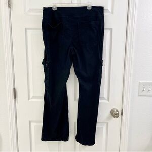 American Eagle Stretch Pull-On High-Waisted Kick Bootcut Cargo Pant